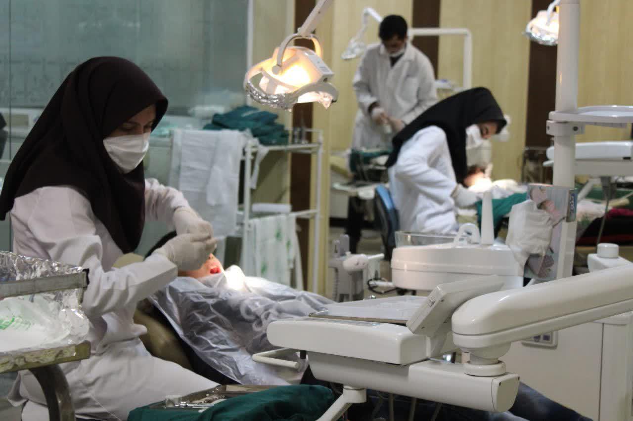 فعالیت 18 دندانپزشک متخصص در کلینیک دندانپزشکی بجنورد